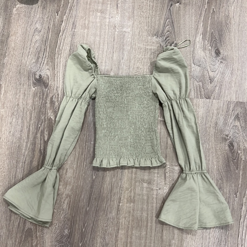 Sage mossy  green elastic off or on the shoulder top